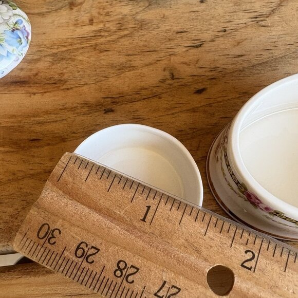 Set Of 2 Floral Flower Trinket Boxes Crownford Giftware England Fine China - Picture 13 of 13